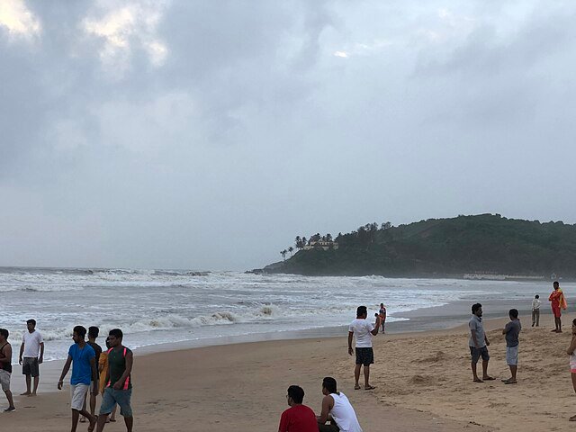 Baga_Beach,_Goa