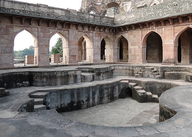 Jahaz_Mahal_08