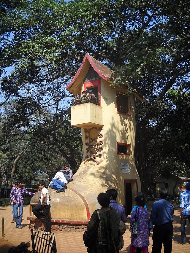 hanging garden mumbai