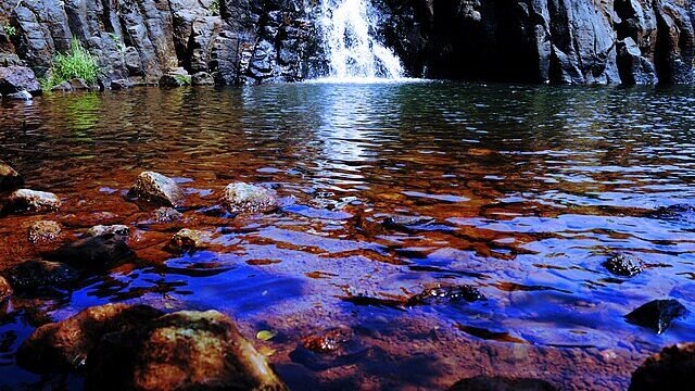 Lingmala Waterfall