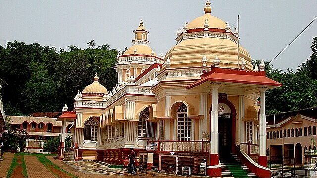 Shri Mangeshi Temple