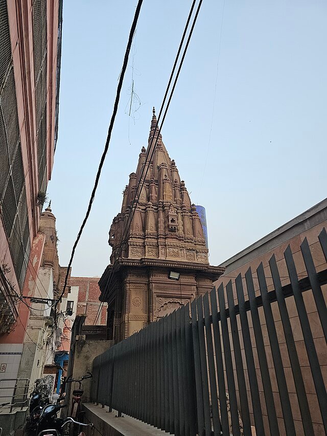 Shri_Kashi_Vishwanath_Temple