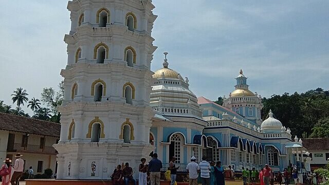 Shri_Manguesh_temple,_Mangeshi_Village,_Priol,_Ponda_taluk,_Goa
