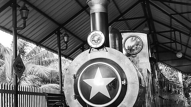 Mini_Train_Service_at_Veli_Tourist_Village