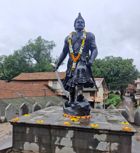 Sardesai Wada Sangameshwar