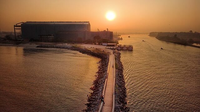 Sunrise_at_Malpe_Beach