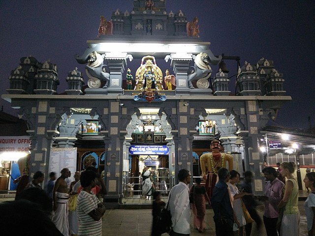 Udupi_Sri_krishna_temple_01