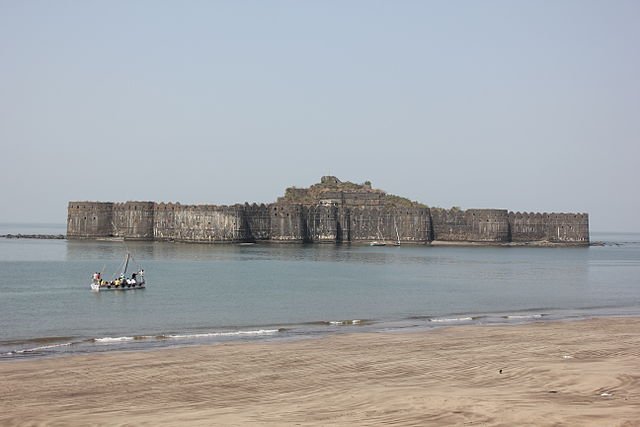 Murud-Janjira Fort One Day Mumbai to Murud-Janjira Trip