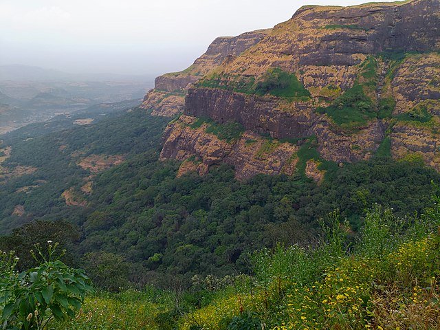 Harishchandragad Fort