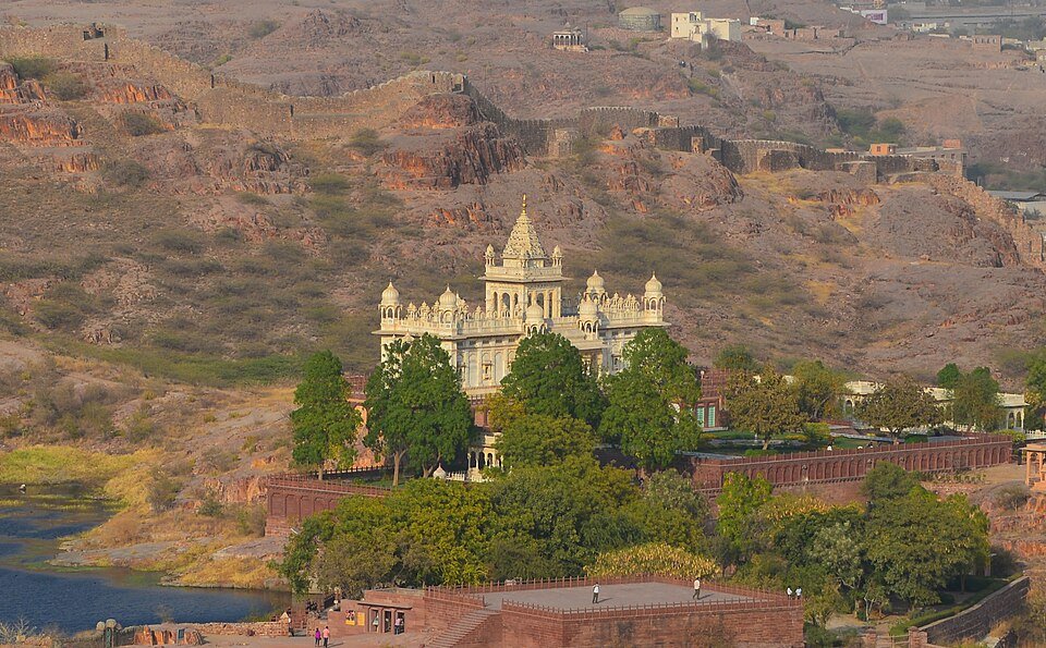 Jaswant thada2